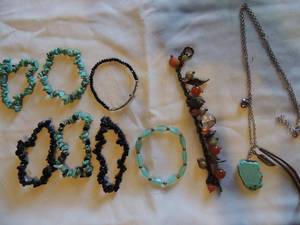 lot 202 image: Bracelets and necklaces- 1 necklace with turquoise, 3 turquoise bracelets, 1 cross bracelet 2 black stone, 1 small bead charm total 8 bracelets and 1 necklace