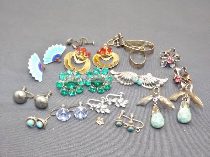 lot 54 image: Sterling Silver,925,silver,jewelry, Danecraft, earrings