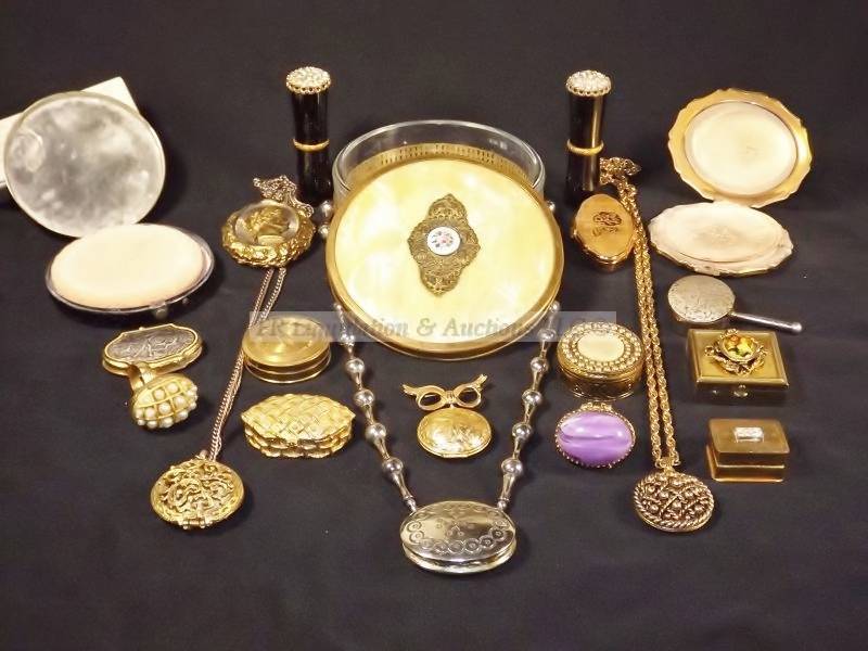 lot 84 image: collectibles, compact, jewelry