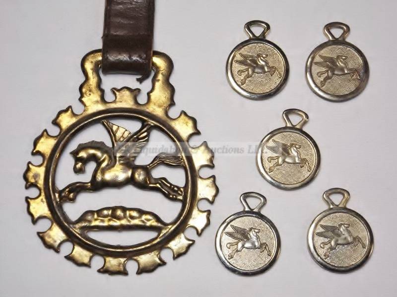 lot 99 image: Mobil gas, collectible, jewelry