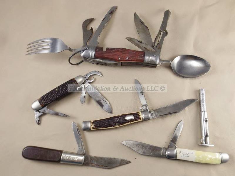 lot 121 image: Knife, Imperial, collectible