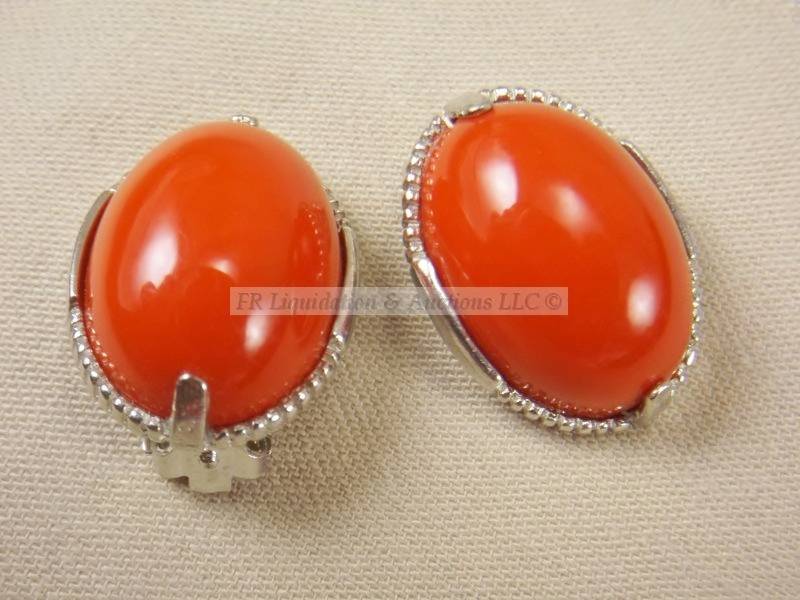 lot 129 image: Signed, Selro Selini, mid century, jewelry