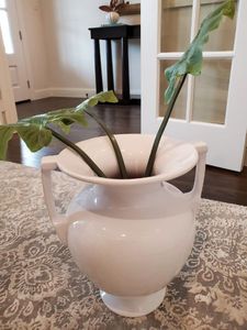 lot 16 image: Sagebrook Home Decorative Modern Ceramic 2-Handled Urn