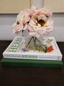 lot 59 image: Faux Flower & Coffee Table Books