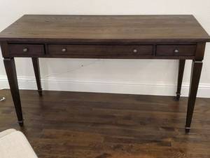 lot 62 image: Bassett Commonwealth Writing Desk