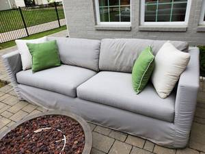 lot 67 image: Southern Furniture Outdoor Sofa with Pillows