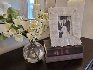 lot 123 image: Tozai Home Crystal Frame, Faux Flowers & 2 Books