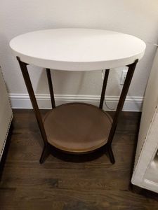 lot 158 image: Universal Playlist Round Side Table