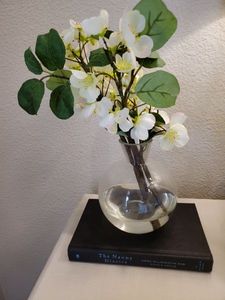 lot 270 image: Faux Flowers in Glass Vase and a Book