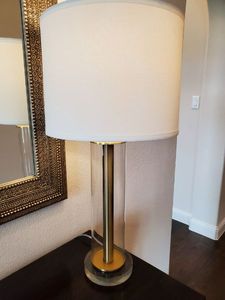 lot 30 image: Table Lamp