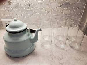lot 45 image: Aqua Enameled Kettle & 6 Drinking Glasses