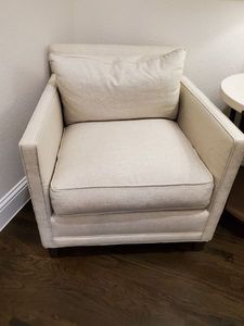 lot 156 image: Robin Bruce Linen Blend Chair