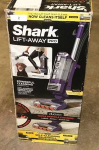 lot 2 image: Shark Lift-Away Pro Vacuum Cleaner