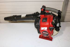 lot 34 image: Craftsman Gas Blower 25cc 4-Cycle