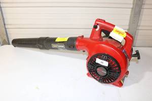 lot 35 image: Craftsman Gas Blower 25cc 200MPH 430CFM