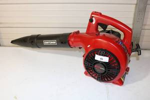 lot 40 image: Craftsman Gas Blower 25cc 200MPH 430CFM
