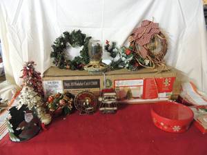 lot 56 image: 4 foot prelit Christmas tree used in original box, assorted Christmas dcor, cars, 2 mini wreaths and more.