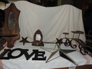 lot 94 image: Wall mirror dcor, star end metal towel rack, love sign, 5 tier candle stand and more