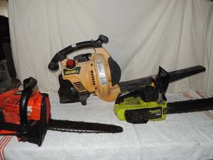 lot 96 image: Echo chain saw, yardman blower , Poulon 1800 green chain saw - all have compression