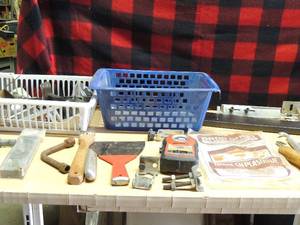 lot 151 image: Drop cloth, clamps, shelf corners, scrapers for putty, level, carpet knife and more