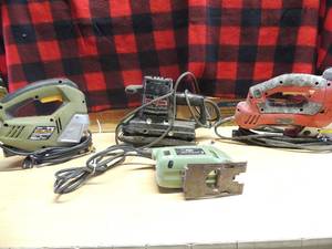 lot 199 image: Green 2 speed jig saw     Rockwell double insulated and Rockwell shop series jig saw 2.75 120 volt    Craftsman LED laser jig saw 120volt H2 and craftsman double insulated sander