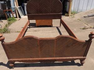 lot 10 image: Antique full size wood bed frame foot board headboard and side rails 53 high 57 wide