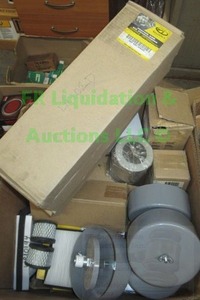 lot 17 image: Alliance HVAC and other assorted air filters, box full generous quantity