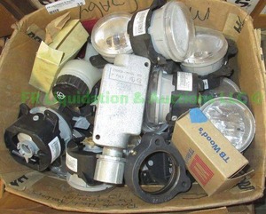 lot 35 image: Commercial lamp components plus