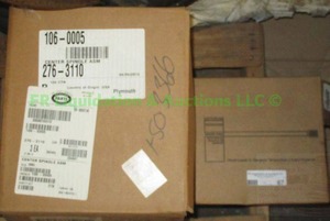 lot 67 image: Toro center spindle arm 276-3110 plus, Never used in original box