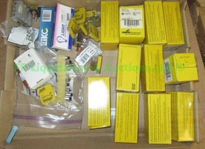 lot 102 image: Buss fuses and more