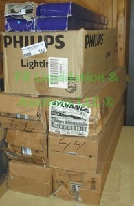lot 110 image: Philips fluorescent light bulbs assorted boxes