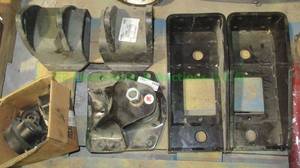lot 186 image: Assorted industrial machine and engine mounts