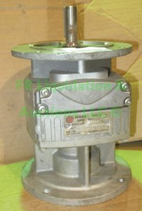 lot 264 image: US Gearmotors series 3000 helical in-line reducer