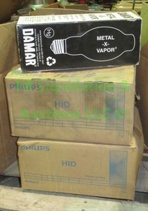 lot 290 image: Philips high pressure sodium lamp bulbs, 2 cases plus