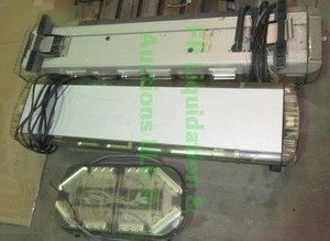 lot 280 image: Whelen roof mount safetyhazard strobe light bars, 3 total