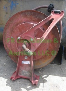 lot 369 image: Reelcraft pneumatic hose reel model 5600 OLP