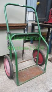 lot 371 image: Welding tank cart