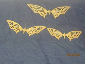 lot 78 image: TOTAL OF 3&nbsp&nbspVINTAGE BRASS BUTTERFLY WALL HANGING SET MADE IN KOREA&nbsp