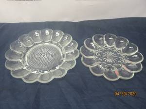lot 87 image: TOTAL OF 2 DEVILED EGG GLASS PLATTERS