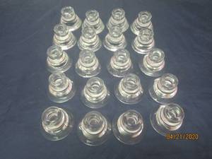 lot 126 image: TOTAL OF 20 CLEAR GLASS TAPER CANDLESTICK&nbsp HOLDERS&nbsp
