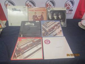 lot 166 image: TOTAL OF 7 NEW BEATLES ALBUMS SEALED&nbsp&nbsp- THE BEATLES 1ST LIVE RECORDINGS 1962&nbsp&nbsp-THE BEATLES 1962-1966&nbsp-THE BEATLES 1967-1970&nbsp-PARLOPHONE WITH THE BEATLES&nbsp-INTRODUCING THE BEATLES ENGLANDS NO.1 VOCAL GROUP AND MORE