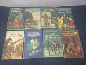 lot 179 image: TOTAL&nbsp OF 8 HARDY BOYS VINTAGE BOOKS&nbsp&nbsp-THE GREAT AIRPORT MYSTERY&nbsp- WHILE THE CLOCK TICKED&nbsp-THE SECRET AGENT ON FLIGHT 101&nbsp-MYSTERY OF THE WHALE TATTOO AND MORE SEE PICS&nbsp