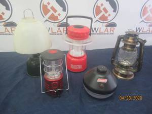 lot 204 image: TOTAL OF 5 LANTERNS&nbsp
