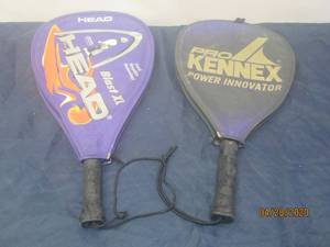 lot 225 image: TOTAL OF 2 TENNIS RACKETS WITH COVERS&nbsp&nbsp- PRO KENNEX WIDE BODY DESIGN&nbsp- HEAD RAQUETBALL RACQUET BLITZ XL&nbsp