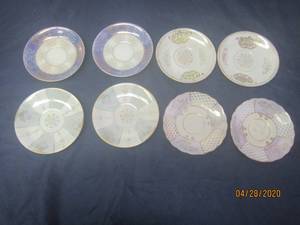 lot 254 image: TOTAL OF 8 ROYAL CROWN REPLACEMENT SAUCERS 2852 &amp 905&nbsp