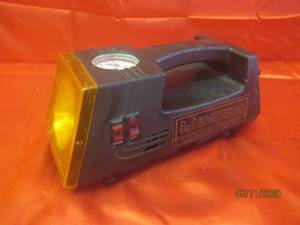 lot 312 image: 3 IN 1 AIR COMPRESSOR&nbsp 22O PSI COMPRESSOR 12 V&nbsp DC&nbsp&nbsp&nbsp W-1549