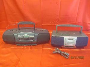 lot 314 image: SONY CFD-222 CD RADIO CASSETTE -CORDER &amp&nbsp SONY CFD -S38 CD RADIO CASSETTE -CORDER&nbsp