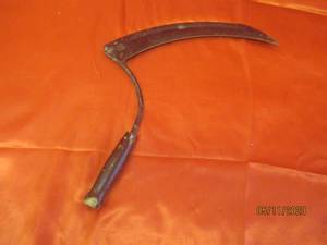 lot 316 image: VINTAGE HAND SCYTHE SICKLE GRASS WEED SLING&nbsp