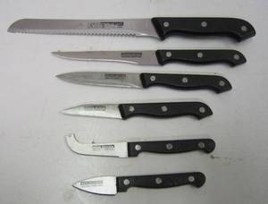 lot 405 image: Lot of Stainless Kitchen Knives