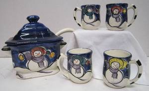 lot 406 image: Lynn Satterfield Snowman Punch Set